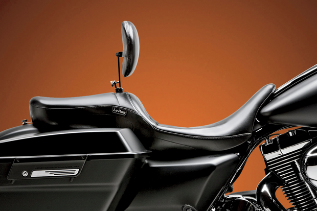 Maverick Seat - with Backrest - Smooth - Black - FL &
