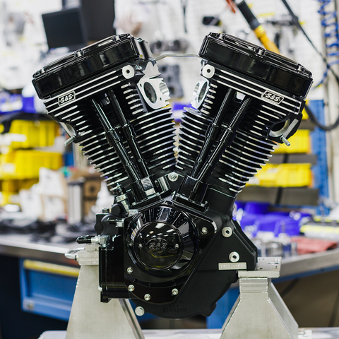 V124 Long Block Engine - Black Edition - Big Twin | Custom Chasis w/Alternator-Style Primary