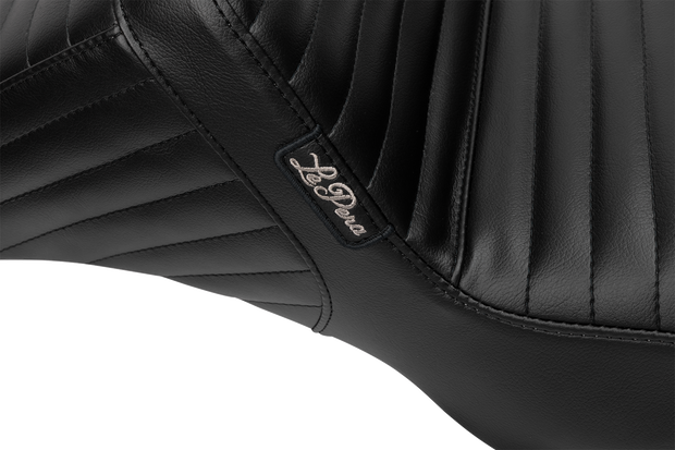 Tailwhip Daddy Long Legs Seat - Pleated - FLH/FLT &