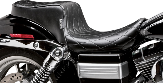 Cherokee Seat - Diamond Pleated - Black - FXDWG &