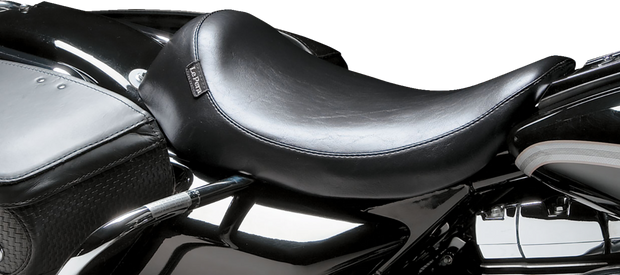 Silhouette Solo Seat - Smooth - Black - FLH &