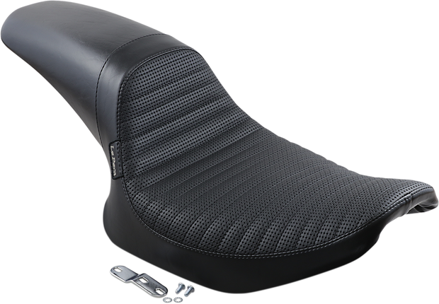 Daytona Sport Seat - Basketweave/Pleated - Black - FXR &