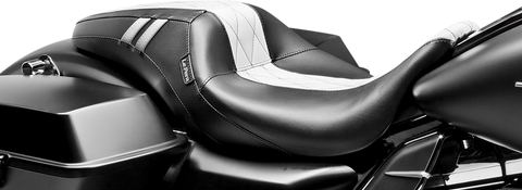 Outcast GT Seat - Full-Length - w/o Backrest - Black Double Diamond w/White Inlay - FL &