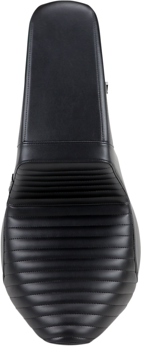 Kickflip Seat - Pleated - Black - Softail &