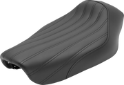 Knuckle Solo Seat - Ribbed - Black - FXD '04-'05