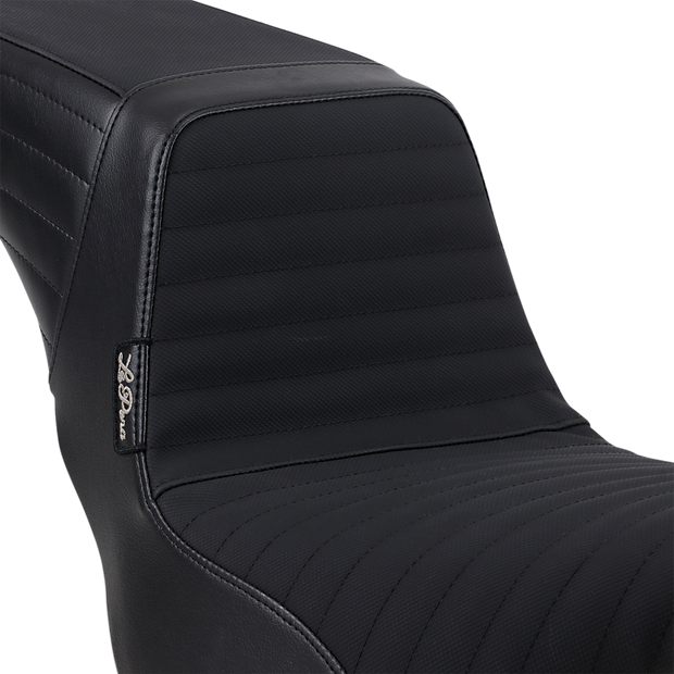 Kickflip Seat - Pleated w/ Gripp Tape - Black - FXBB &