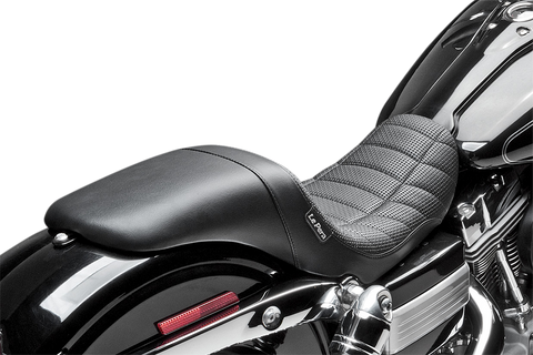 Daytona Sport Seat - Flat Track Stitch - Black - Dyna &