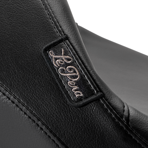 Outcast Seat - Full-Length - Without Backrest - Smooth - Black - FL &