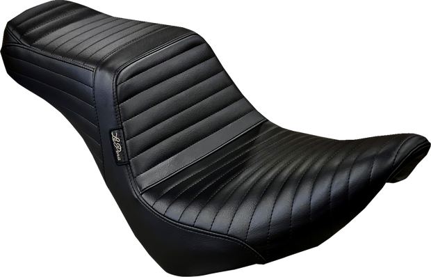 Tailwhip Seat - Pleated - Black - FXLR/FLSB &