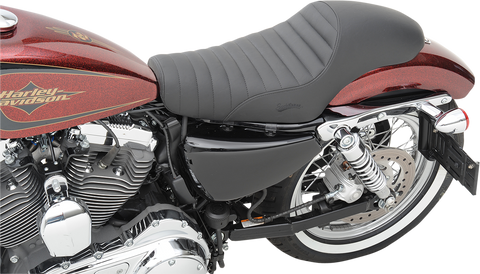 Americano Tuck And Roll Seat - XLR