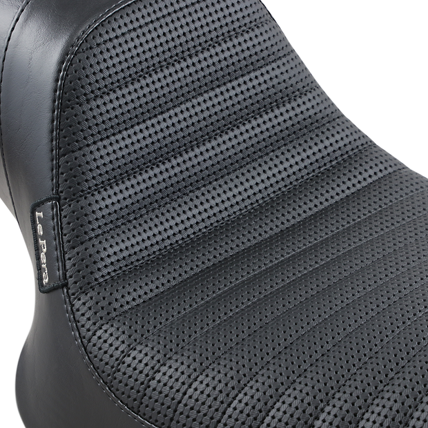 Daytona Sport Seat - Basketweave/Pleated - Black - FXR &