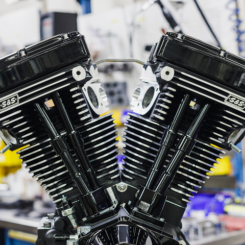 V124 Long Block Engine - Black Edition - Big Twin | Custom Chasis w/Alternator-Style Primary